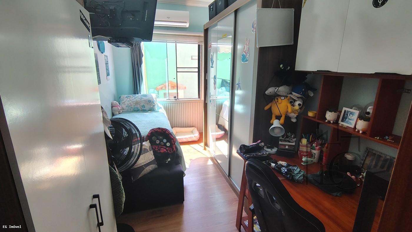Casa, 6 quartos, 196 m² - Foto 13