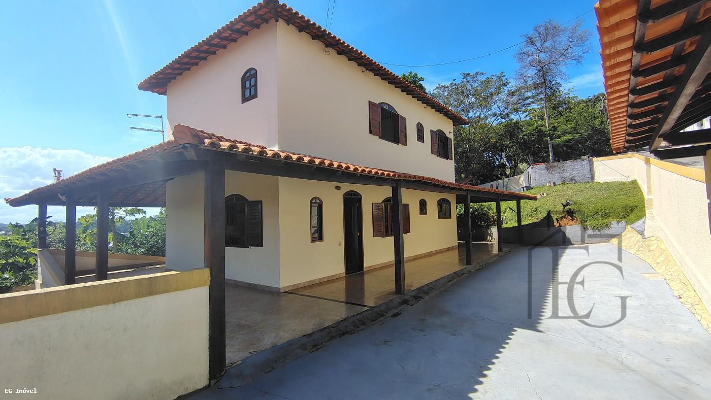 Casa, 3 quartos, 180 m² - Foto 1