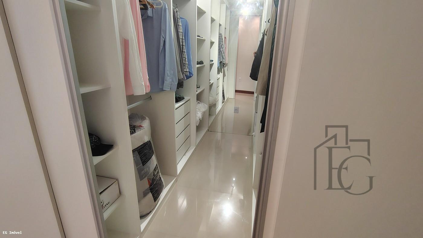 Casa, 4 quartos, 280 m² - Foto 27